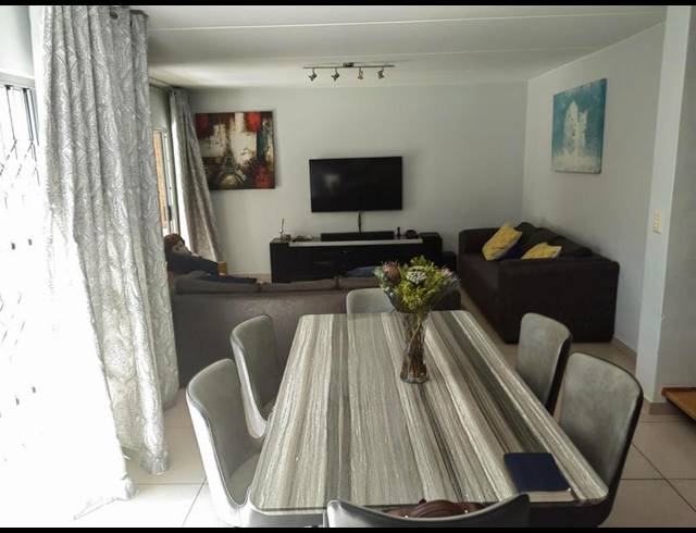 3 BEDROOM PROPERTY TO RENT IN BROADACRES